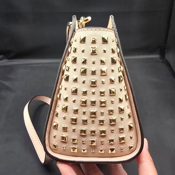 Michael Kors Selma Stud Medium Messenger Crossbody Ballet Pink - Picture 3 of 10